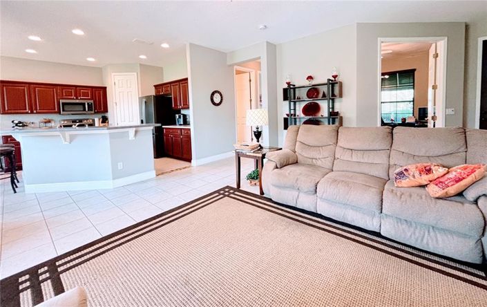 Image No.3-2 Bed Property for sale