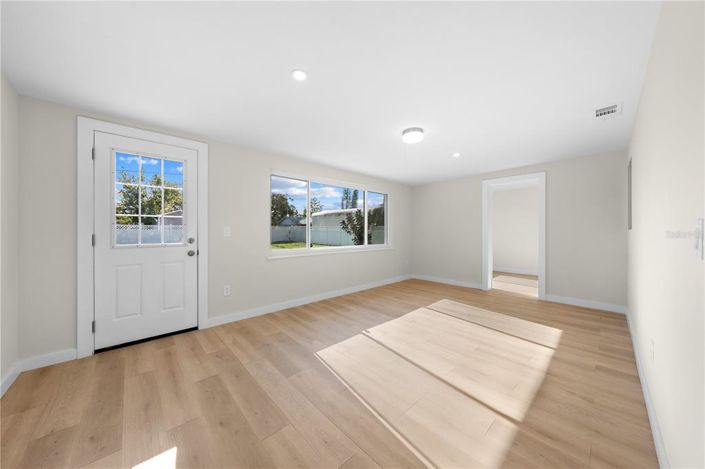 Image No.30-Propriété de 3 chambres à vendre à États-Unis