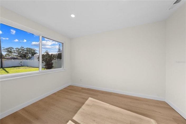 Image No.34-Propriété de 3 chambres à vendre à États-Unis