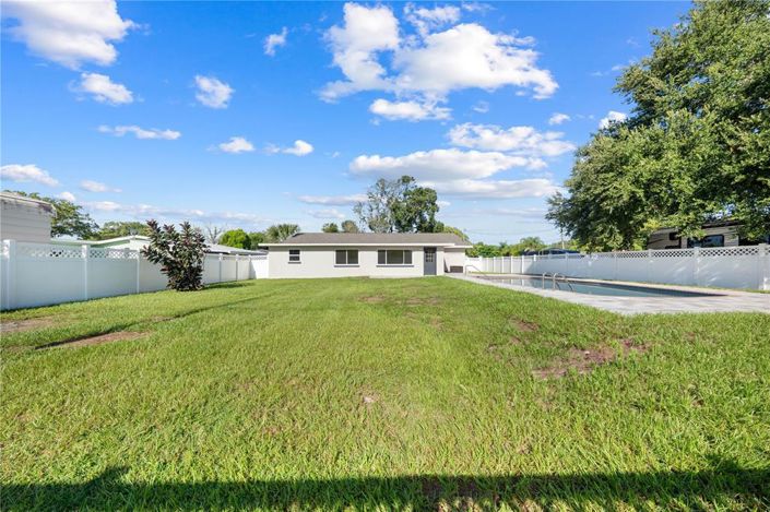 Image No.40-Propriété de 3 chambres à vendre à États-Unis