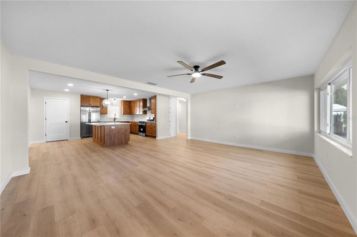 Image No.5-Propriété de 3 chambres à vendre à États-Unis