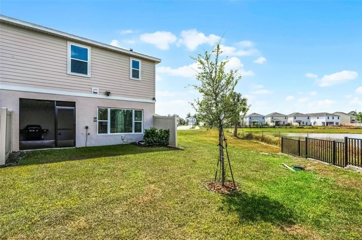 Image No.17-3 Bed Townhouse for sale