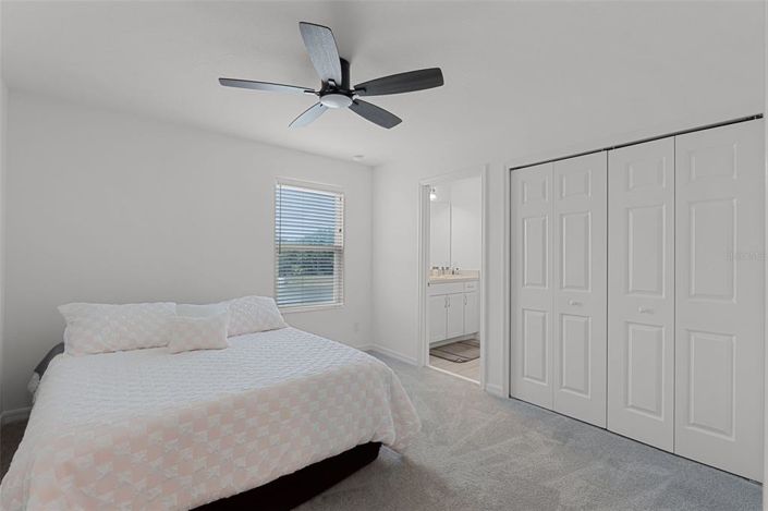 Image No.22-3 Bed Townhouse for sale