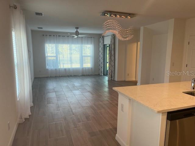 Image No.24-3 Bed Townhouse for sale