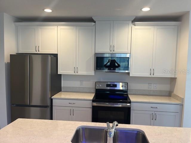 Image No.25-3 Bed Townhouse for sale