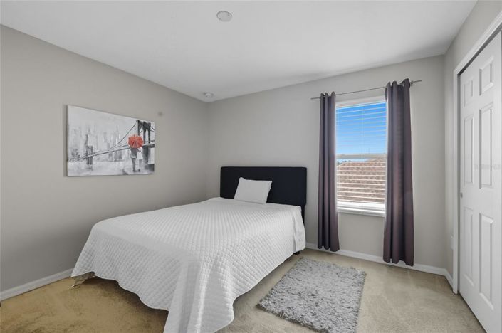 Image No.20-4 Bed House for sale