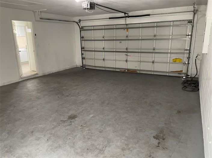 Image No.17-4 Bed Property for sale