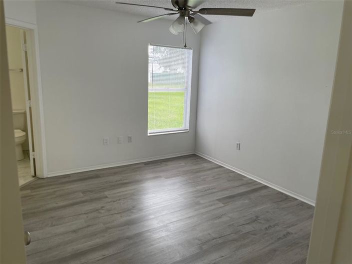 Image No.6-4 Bed Property for sale