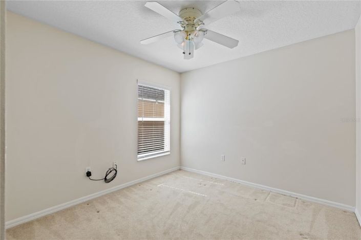 Image No.19-3 Bed Property for sale