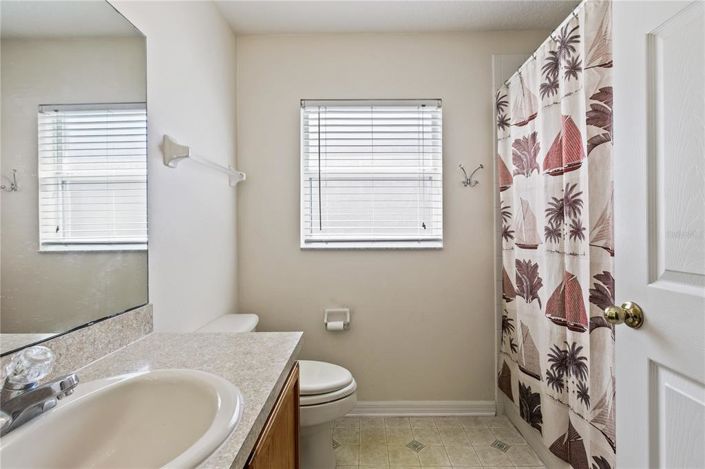 Image No.20-3 Bed House for sale