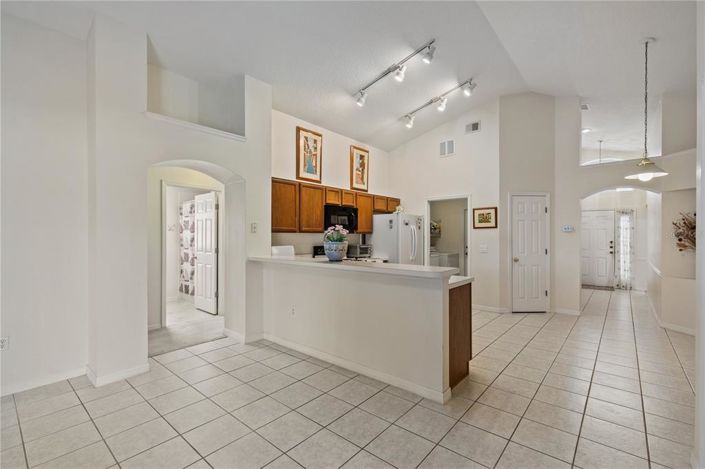 Image No.27-3 Bed Property for sale