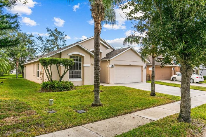 Image No.9-3 Bed Property for sale