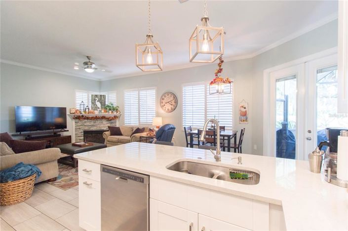 Image No.16-4 Bed House for sale