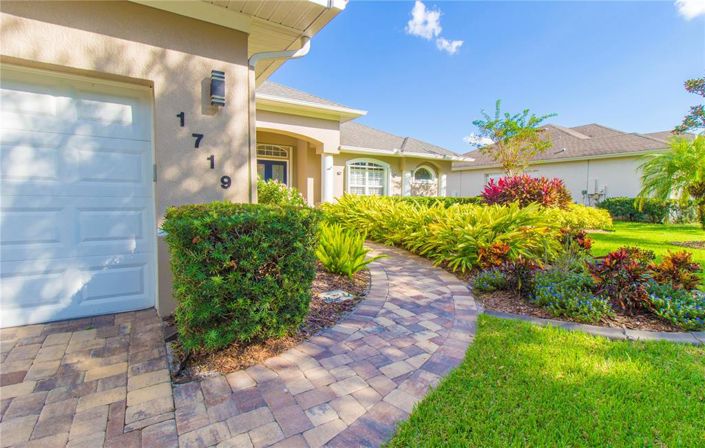 Image No.2-4 Bed Property for sale