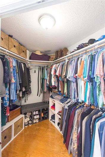 Image No.55-4 Bed House for sale