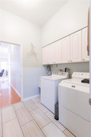 Image No.57-4 Bed House for sale