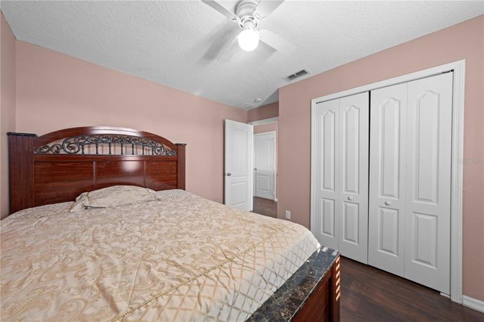 Image No.22-4 Bed Property for sale