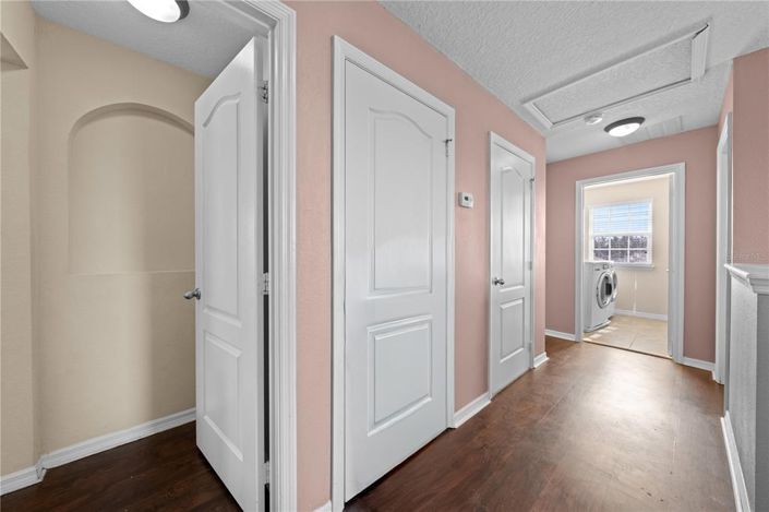 Image No.35-4 Bed Property for sale