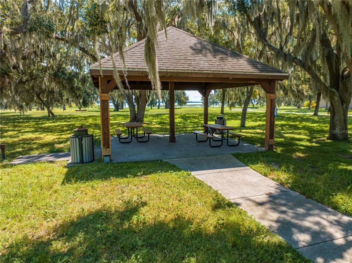 Image No.48-4 Bed Property for sale