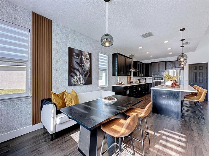 Image No.18-4 Bed Property for sale