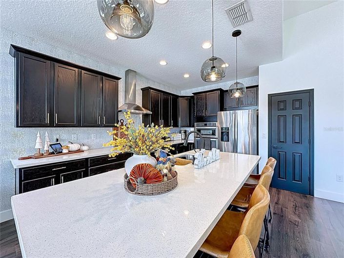 Image No.27-4 Bed Property for sale