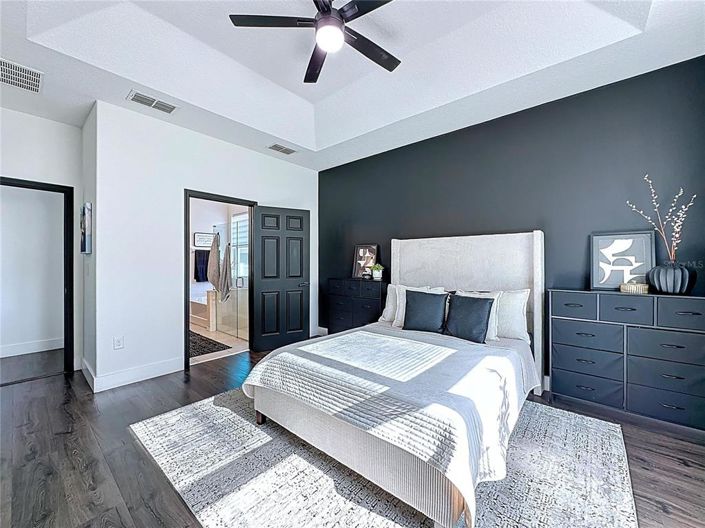 Image No.35-4 Bed Property for sale