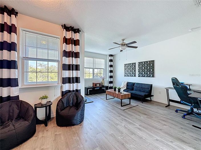 Image No.53-4 Bed Property for sale