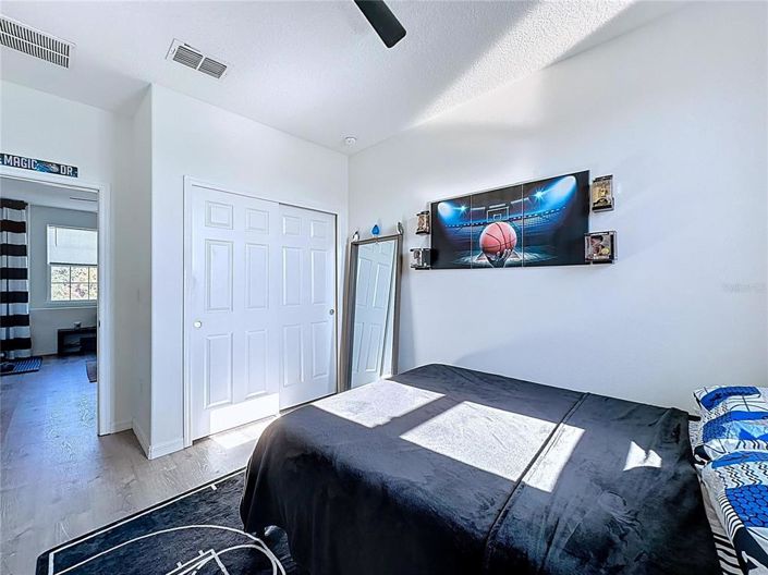 Image No.56-4 Bed Property for sale