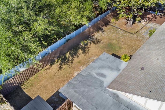 Image No.22-Propriété de 4 chambres à vendre à États-Unis