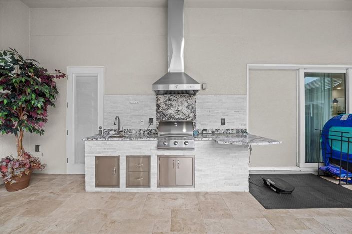 Image No.12-4 Bed House for sale