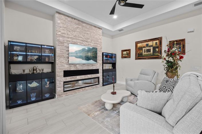 Image No.13-4 Bed House for sale