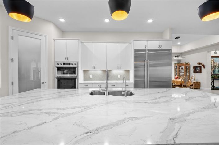 Image No.15-4 Bed House for sale