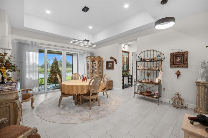 Image No.21-4 Bed House for sale