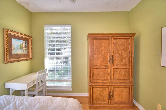 Image No.13-3 Bed House for sale