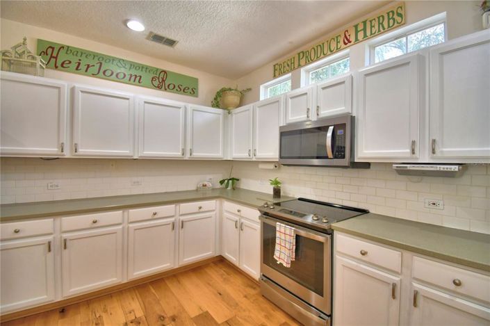 Image No.25-3 Bed House for sale