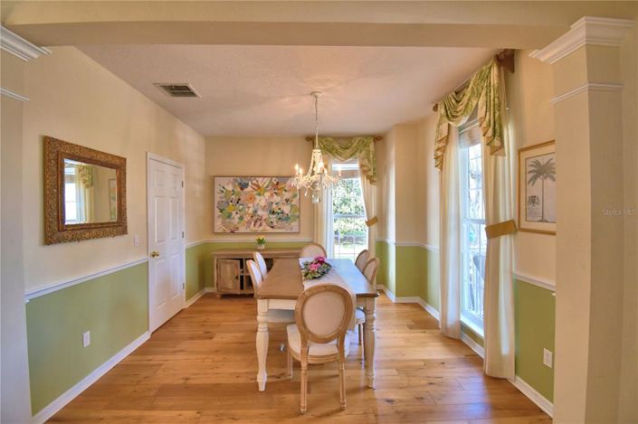 Image No.8-3 Bed House for sale