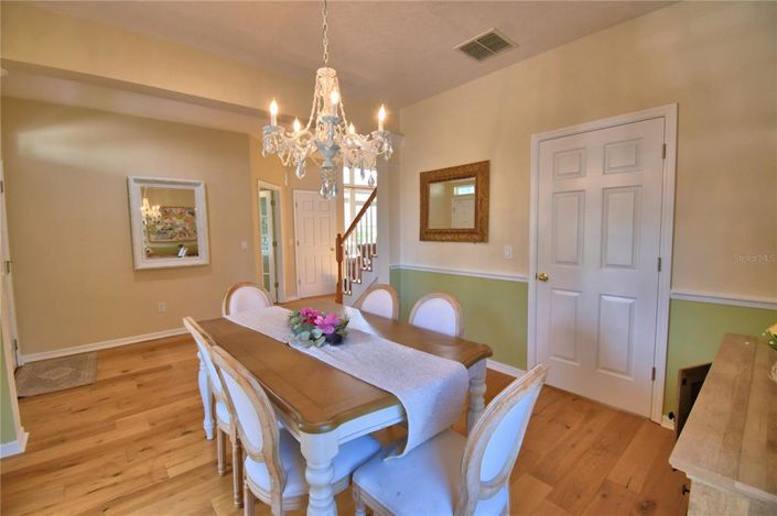 Image No.9-3 Bed House for sale