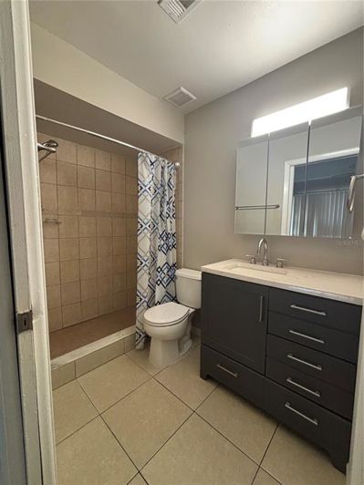 Image No.15-2 Bed Townhouse for sale