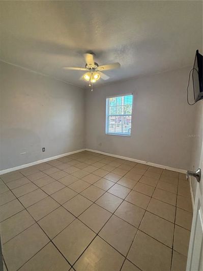 Image No.29-2 Bed Townhouse for sale