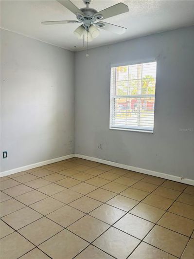 Image No.30-2 Bed Townhouse for sale