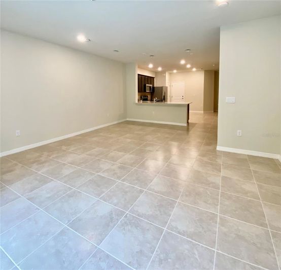 Image No.7-3 Bed Townhouse for sale