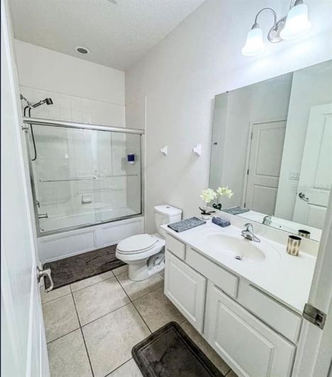 Image No.19-5 Bed Property for sale