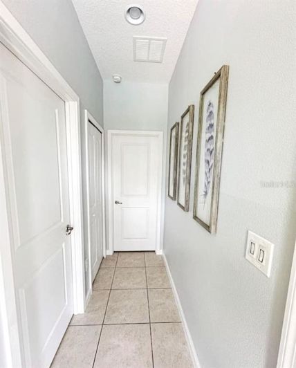 Image No.2-5 Bed Property for sale