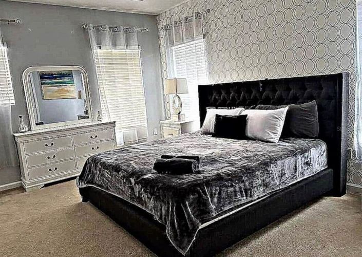 Image No.6-5 Bed Property for sale