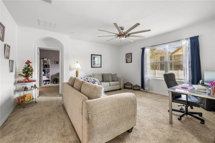 Image No.5-Propriété de 4 chambres à vendre à Kissimmee