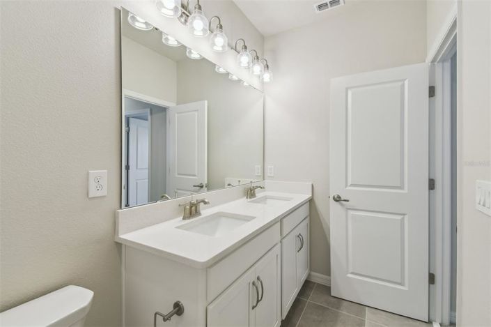 Image No.27-Propriété de 3 chambres à vendre à États-Unis