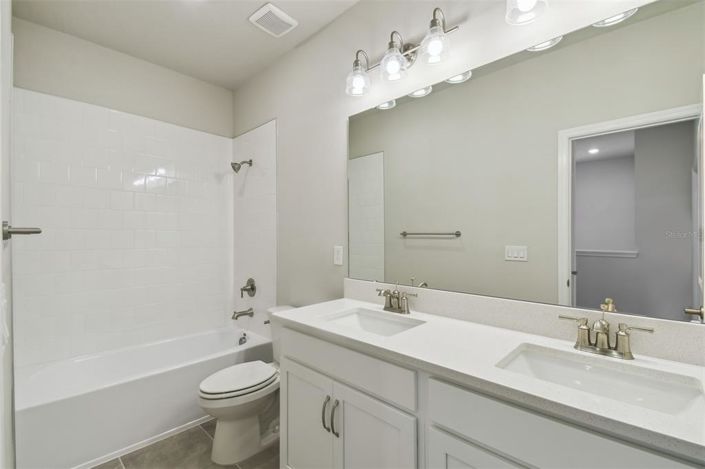 Image No.28-Propriété de 3 chambres à vendre à États-Unis