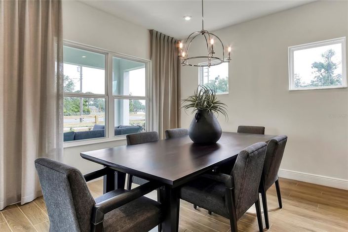 Image No.16-4 Bed Property for sale