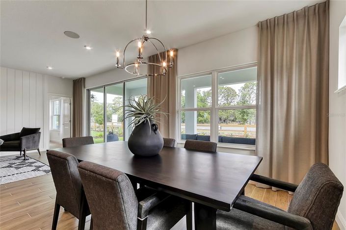 Image No.17-4 Bed Property for sale