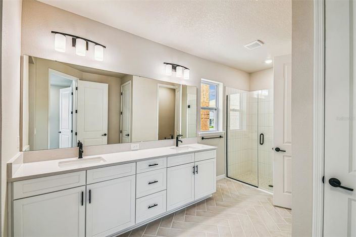 Image No.19-Propriété de 3 chambres à vendre à États-Unis